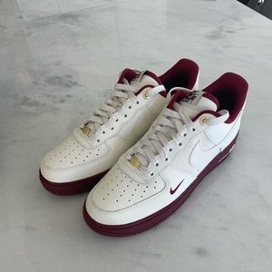 New! Nike Air Force 1